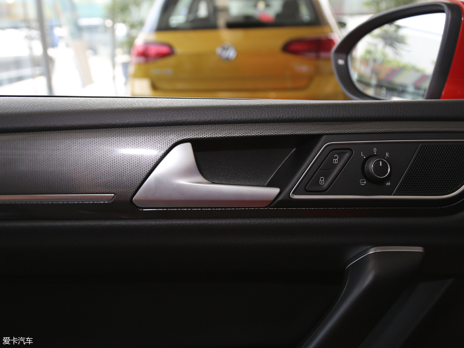 2018ߠ򡤼 230TSI ԄMȡ