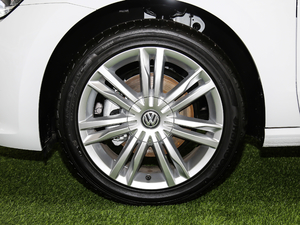 2018230TSI ԄӺA ݆Ȧ