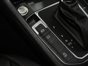 2018230TSI ԄӺA v܇Ƅ