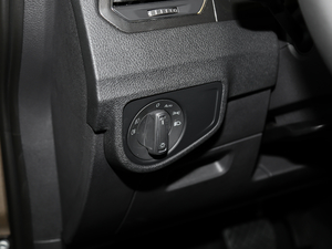 2018230TSI ԄMȡ п؅^