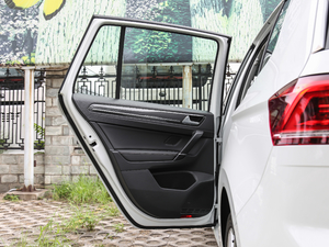 20182o 230TSI ԄӺA ܇T