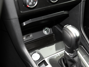 20182o(j) 230TSI Ԅ(dng)A g