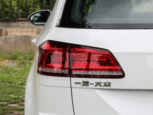 20182o(j) 230TSI Ԅ(dng)M(jn)ȡ (x)(ji)^