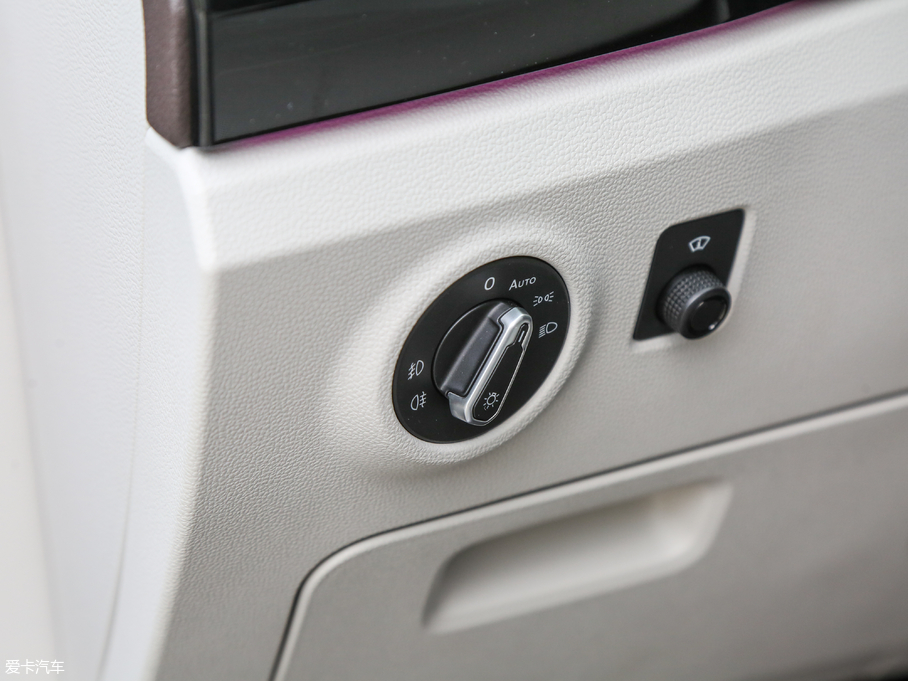 2019̽ 380TSI (q)Ş V