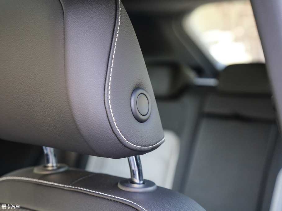 2019��̽�� 380TSI ���R-Line ��V