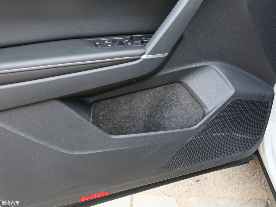 2019̽ 380TSI R-Line V