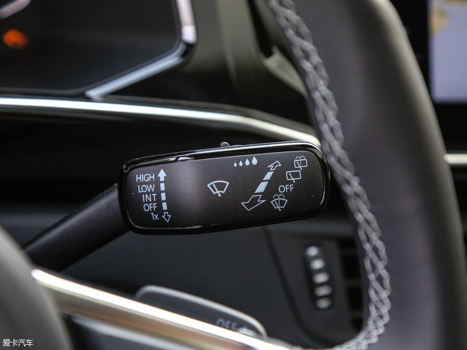 2019̽ 380TSI R-Line V