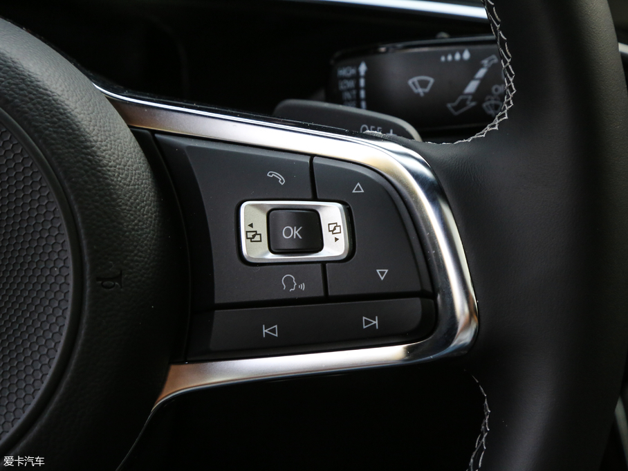 2019��̽�� 380TSI ���R-Line ��V