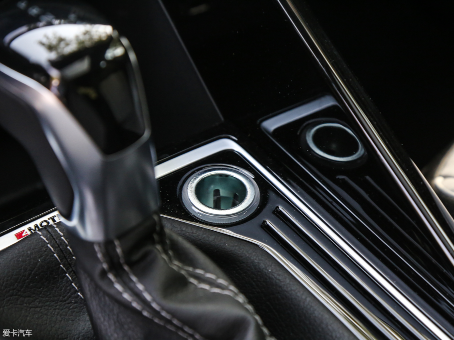 2019̽ 380TSI (q)R-Line V