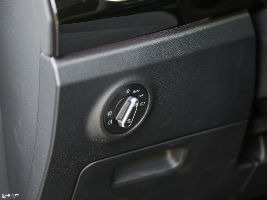 2019̽ 380TSI R-Line V