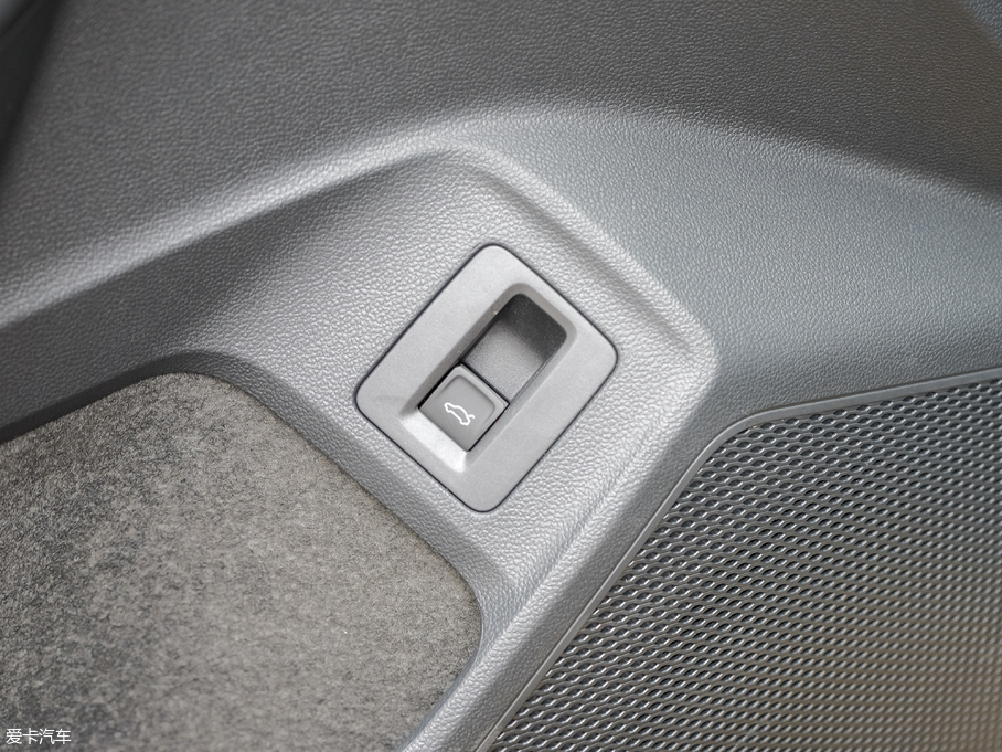 2019̽ 380TSI (q)F (gu)V