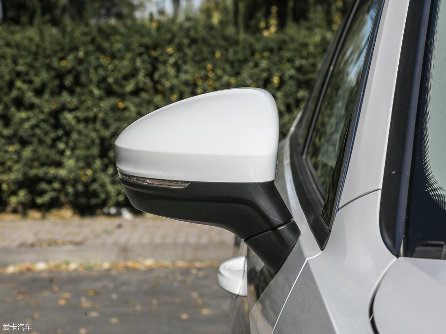 2019̽ 380TSI (q)Ş V