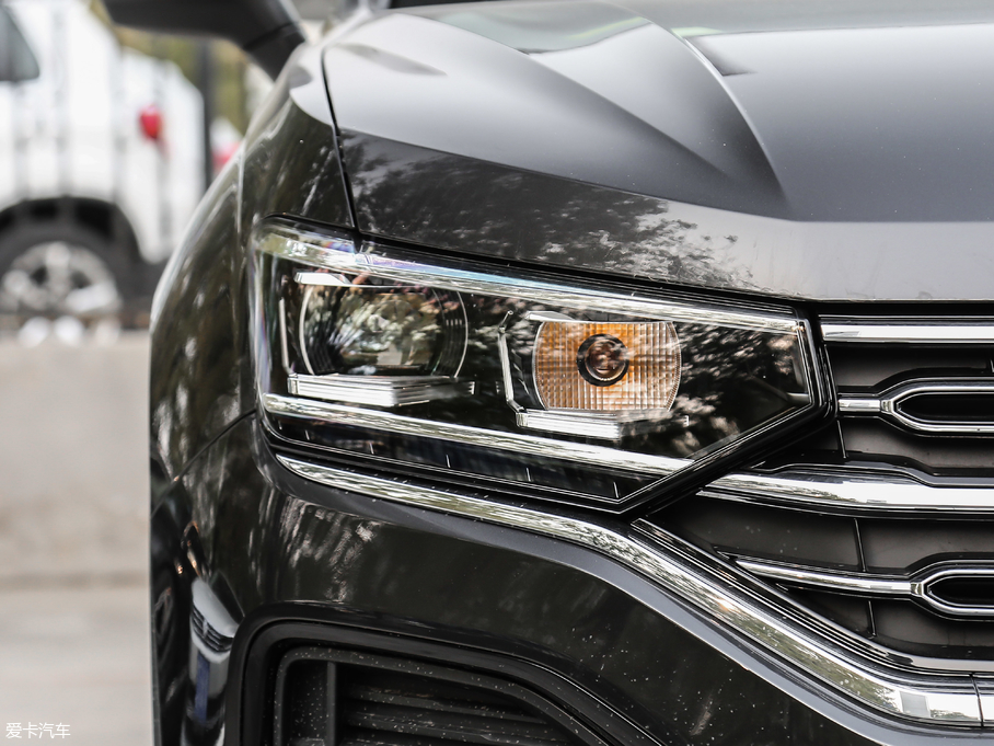 2019��̽�� 330TSI �����A�� ��V