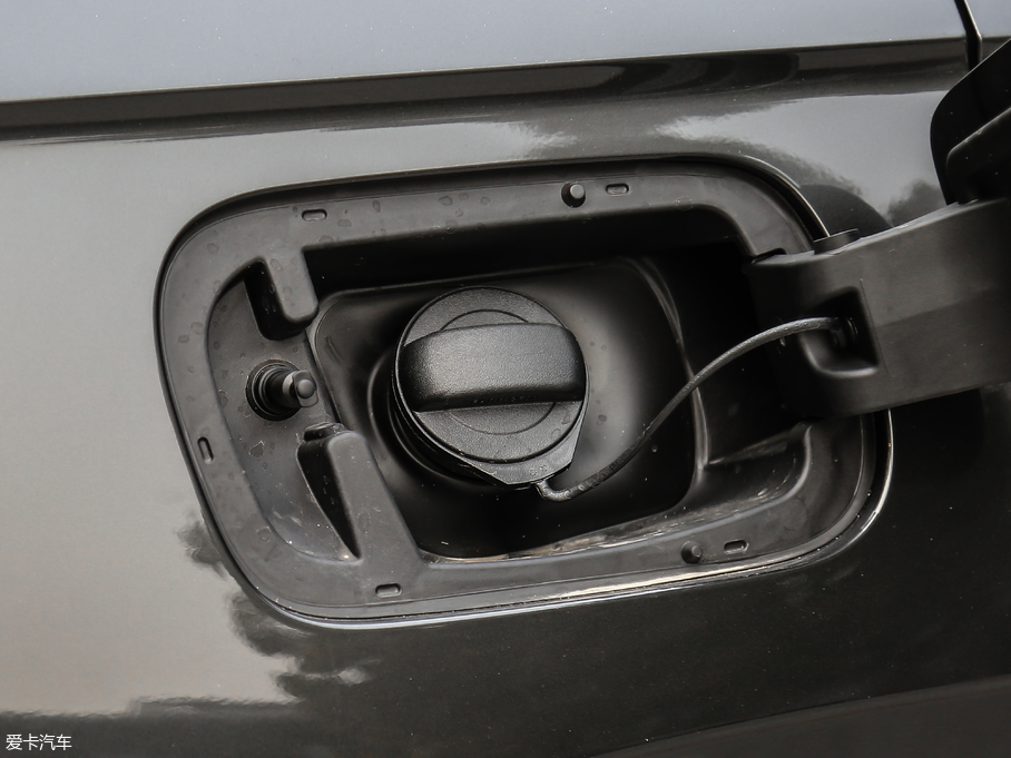 2019̽ 330TSI (q)A V