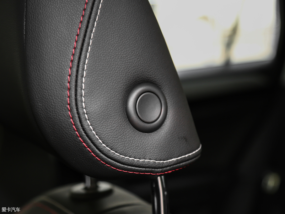 2019̽ 330TSI (q)A V