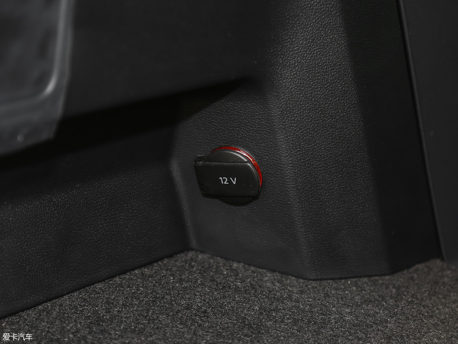 2019��̽�� 330TSI �����A�� ��V