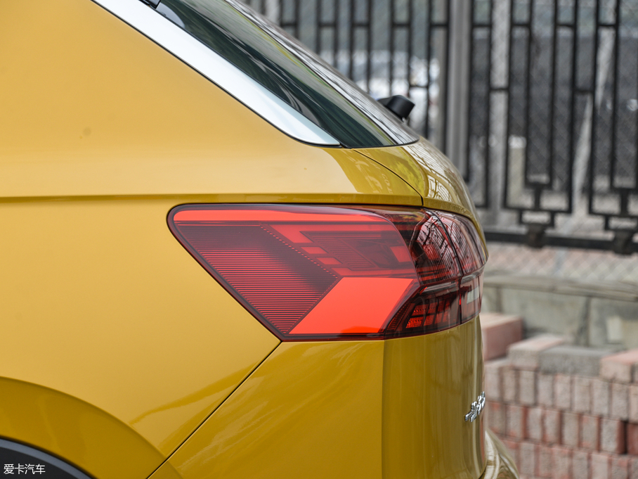 2019̽ 380TSI (q)Ş V