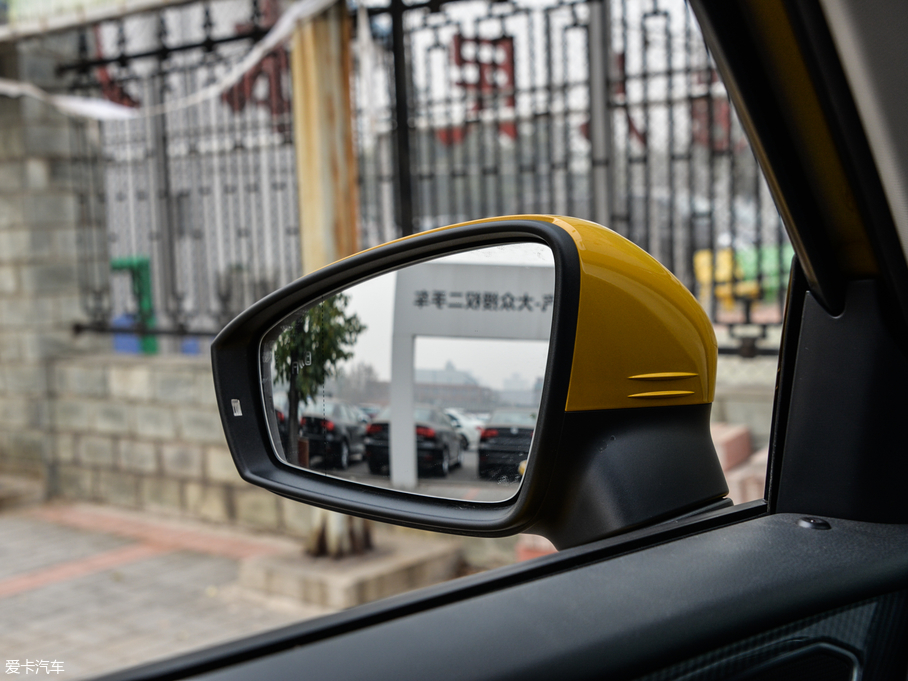 2019̽ 380TSI (q)Ş V