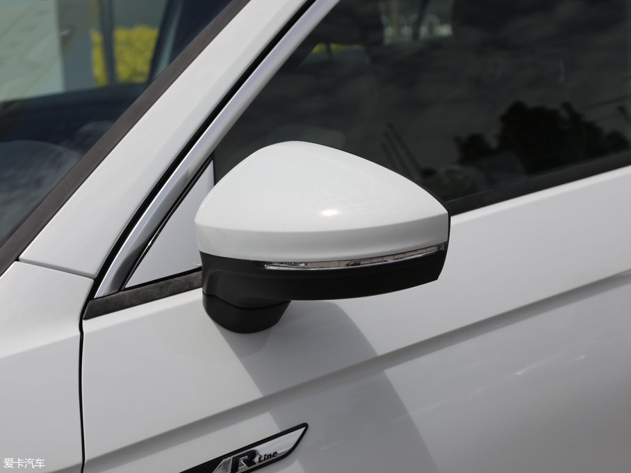 2019̽ 380TSI R-Line VI