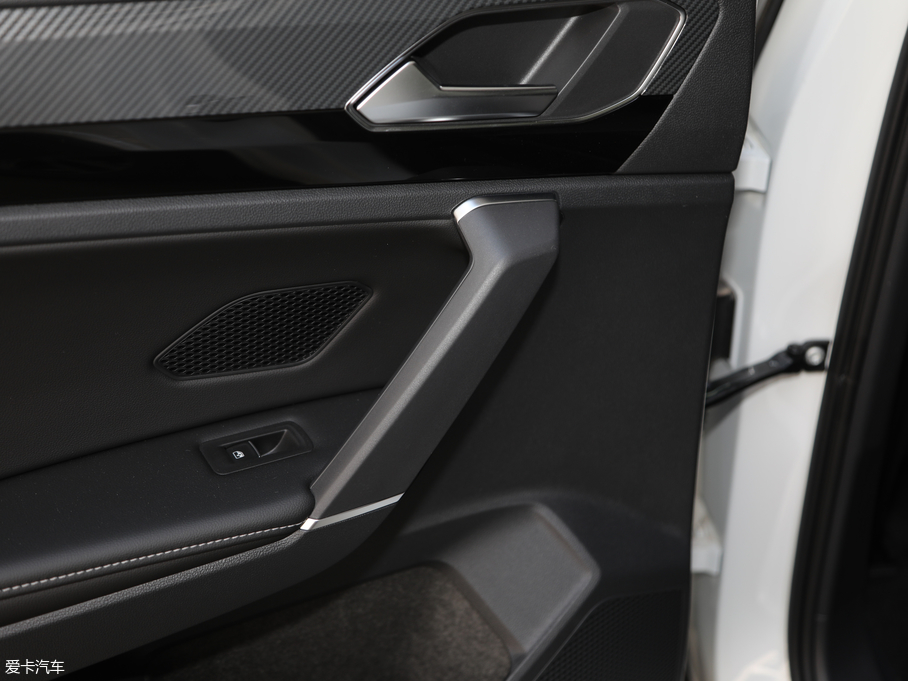 2019̽ 380TSI (q)R-Line VI