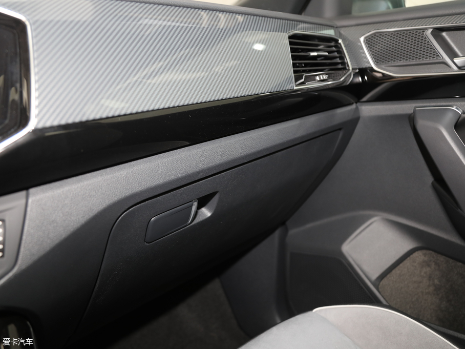 2019̽ 380TSI R-Line VI