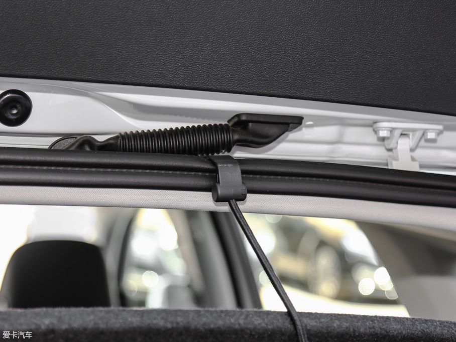 2019��̽�� 330TSI �����A�� ��VI