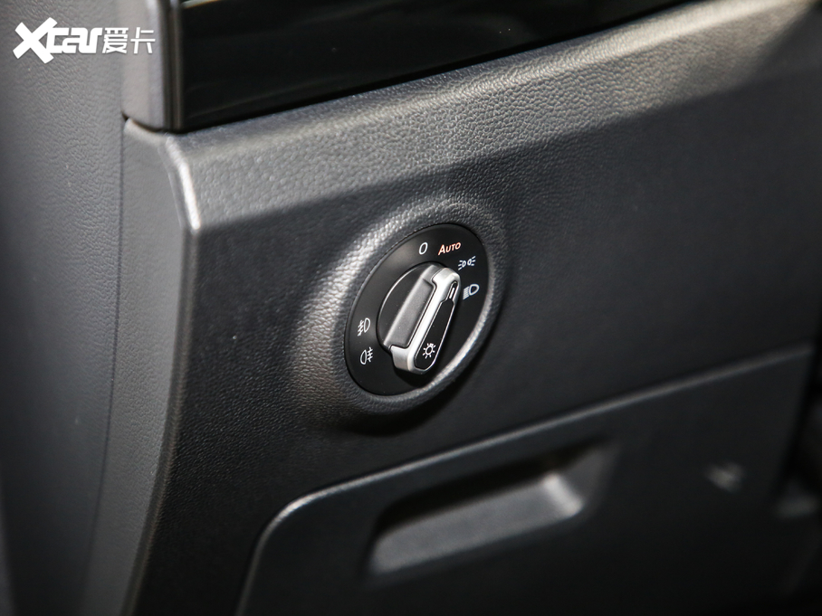 2019̽ 330TSI APlus VI