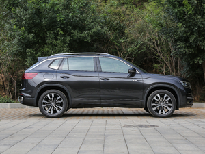 2019380TSI R-Line V w^