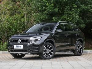 2019380TSI R-Line V w^