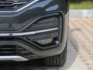 2019380TSI R-Line V ǰF