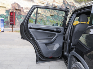 2019380TSI R-Line V ܇T