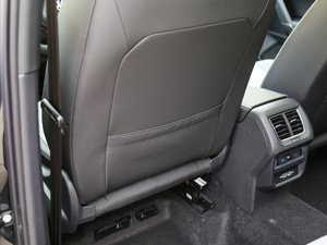 2019380TSI R-Line V g