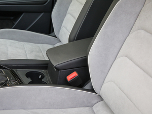 2019380TSI R-Line V g