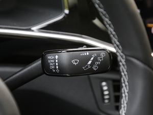 2019380TSI (q)R-Line V п؅^(q)