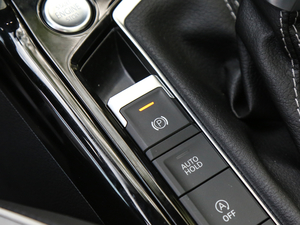 2019380TSI R-Line V v܇Ƅ