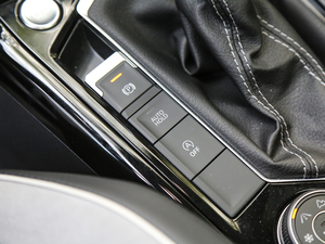 2019380TSI R-Line V п؅^