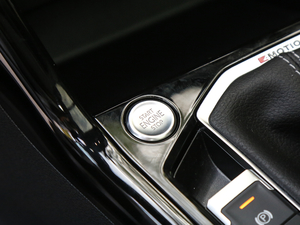 2019380TSI R-Line V п؅^