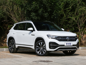 2019380TSI (q)R-Line V w^