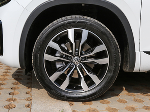 2019380TSI R-Line V ݆Ȧ