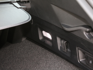 2019380TSI (q)R-Line V g