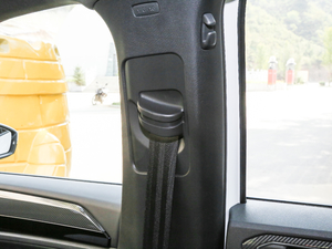 2019380TSI (q)R-Line V g