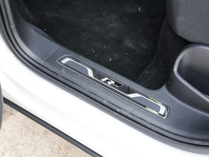 2019380TSI R-Line V g