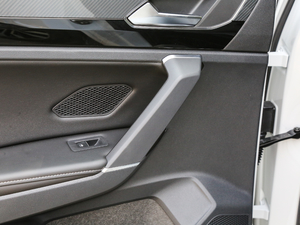 2019380TSI R-Line V g