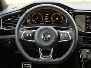 2019380TSI (q)R-Line (gu)V P(pn)