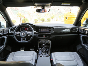 2019380TSI (q)R-Line (gu)V (ni)ȫ