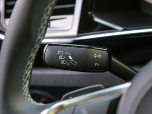 2019380TSI (q)R-Line V п؅^(q)