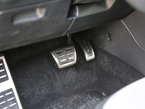 2019380TSI R-Line V п؅^