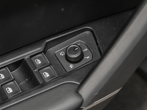 2019330TSI A V п؅^