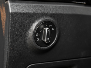 2019330TSI A V п؅^