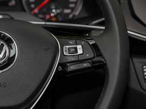 2019330TSI A V п؅^